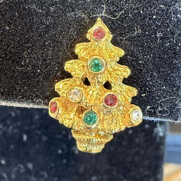 Vintage Christmas Tree Pierced Earrings With Rhinestones Gold Tone - Picture 3 of 7